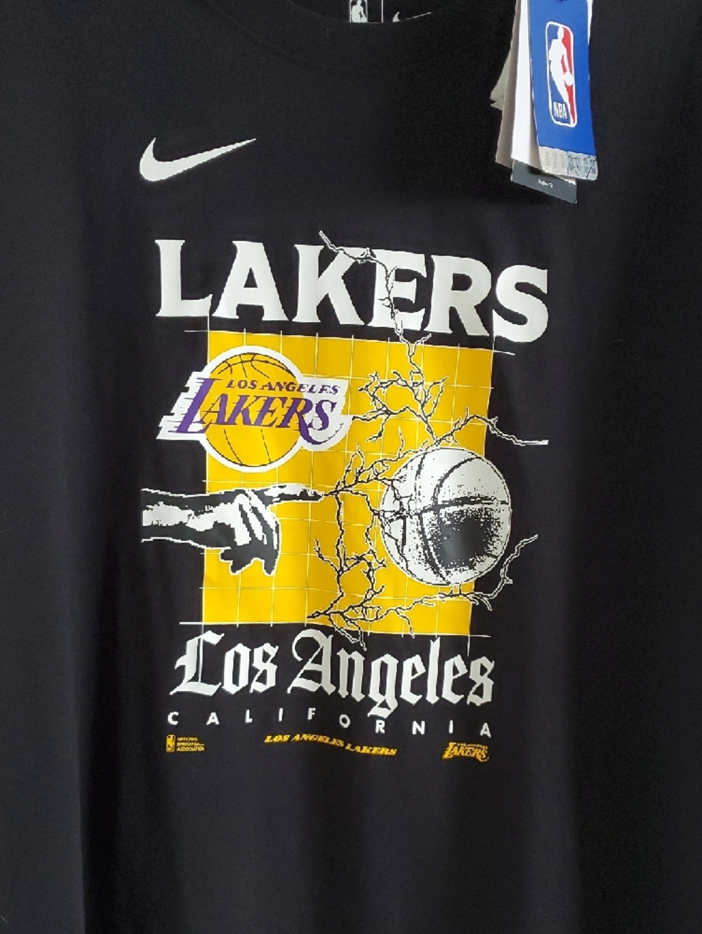 NWT Nike NBA Max 90 Los Angeles Lakers Courtside Loose Fit T-Shirt 'Black' Sz L - Picture 4 of 10